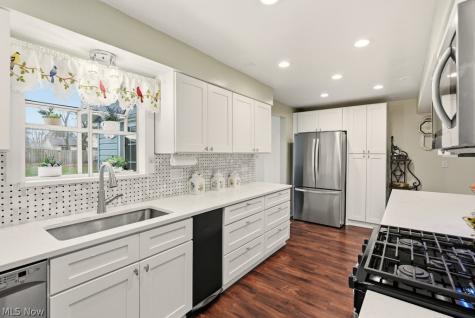 491 Tally Ho Lane Richmond Heights OH 44143