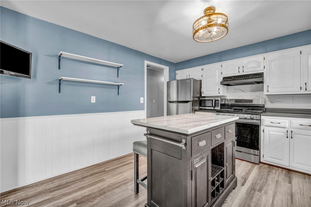 2190 Waterbury Drive Uniontown OH 44685