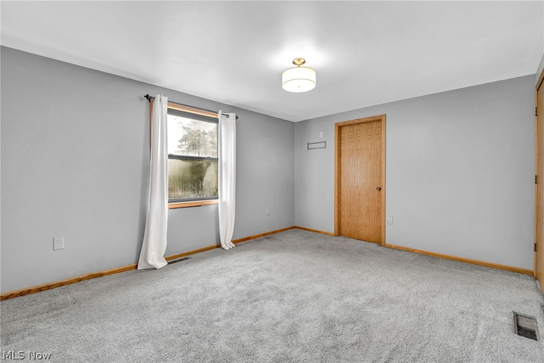 2190 Waterbury Drive Uniontown OH 44685