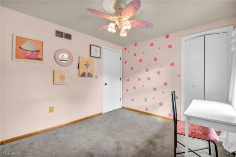 2190 Waterbury Drive Uniontown OH 44685