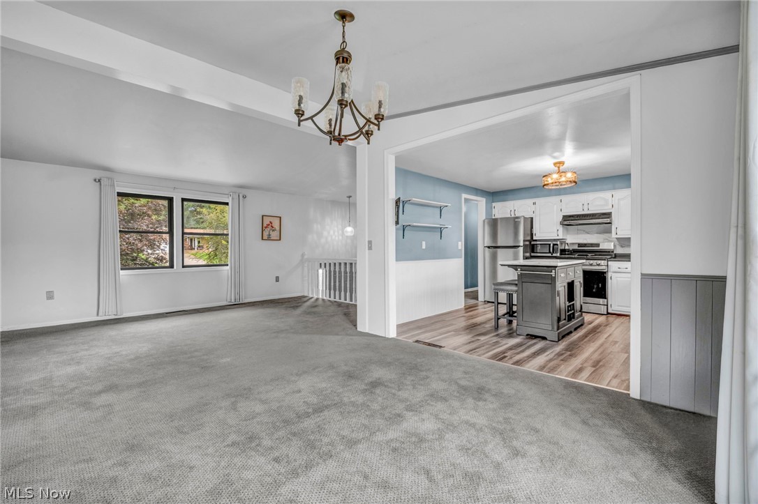 2190 Waterbury Drive Uniontown OH 44685