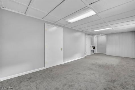2190 Waterbury Drive Uniontown OH 44685