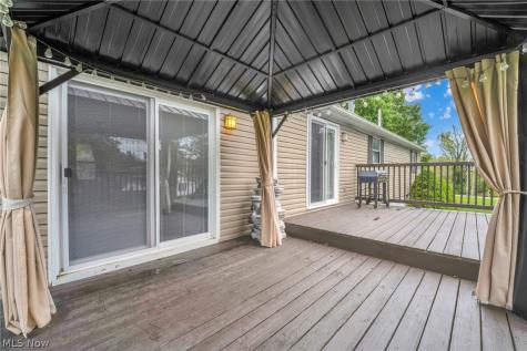 2190 Waterbury Drive Uniontown OH 44685
