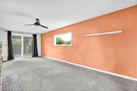 2190 Waterbury Drive Uniontown OH 44685