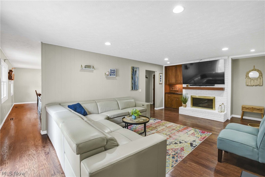 10773 Waterfall Road Strongsville OH 44149