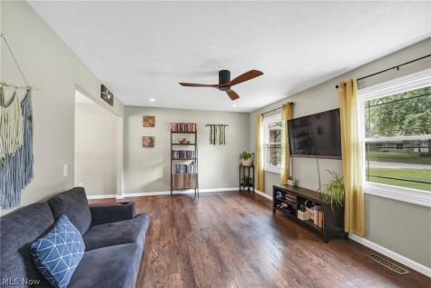 10773 Waterfall Road Strongsville OH 44149
