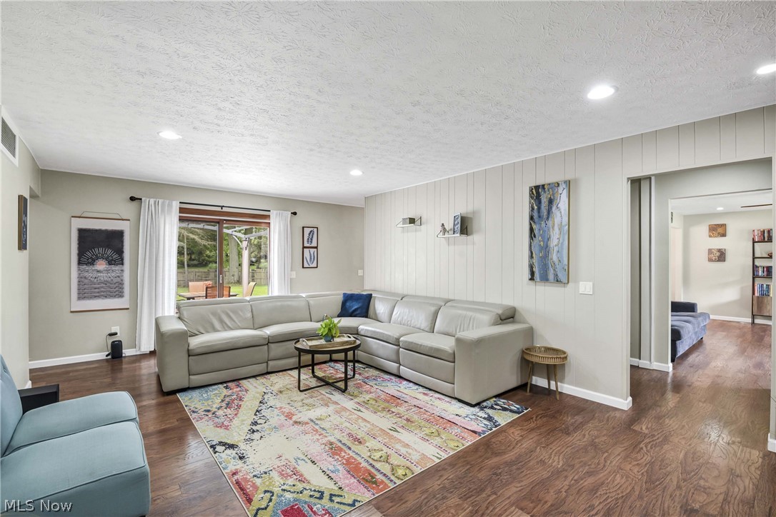 10773 Waterfall Road Strongsville OH 44149