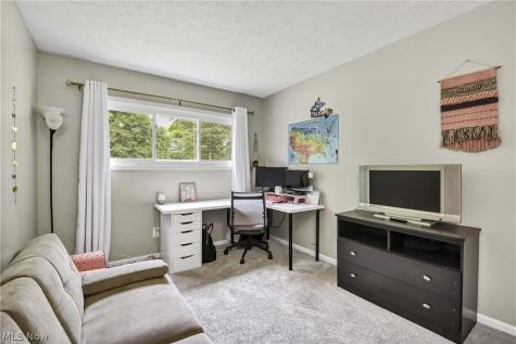 10773 Waterfall Road Strongsville OH 44149