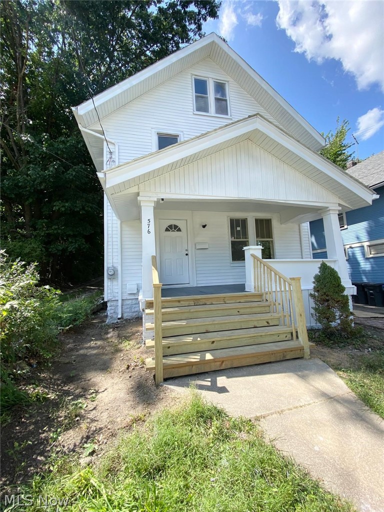 576 Kling Street Akron OH 44311