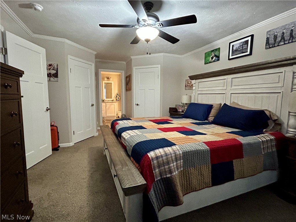 248 Pin Oak Circle Elyria OH 44035