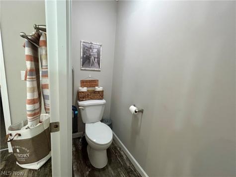 248 Pin Oak Circle Elyria OH 44035