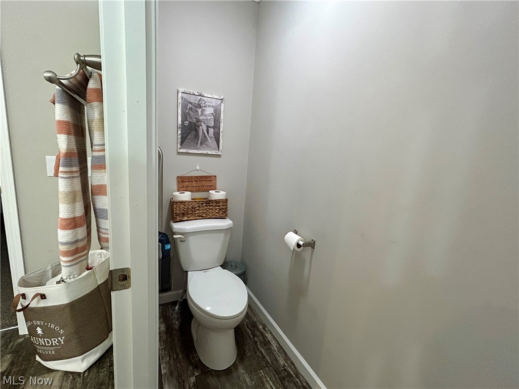 248 Pin Oak Circle Elyria OH 44035
