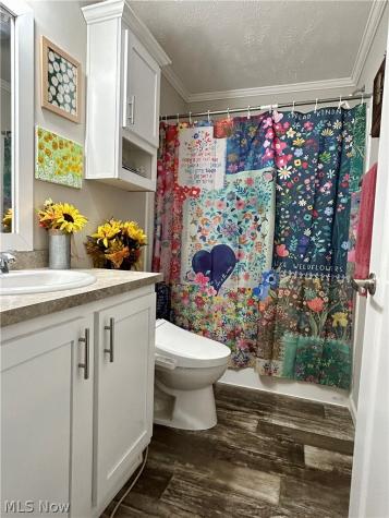 248 Pin Oak Circle Elyria OH 44035