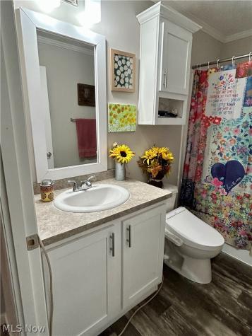 248 Pin Oak Circle Elyria OH 44035