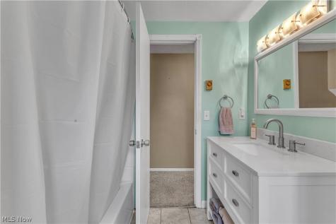 5983 Rosebelle Avenue North Ridgeville OH 44039