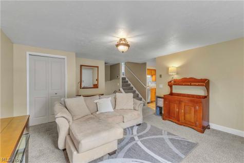 5983 Rosebelle Avenue North Ridgeville OH 44039