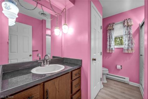 451 Greenwood Court Elyria OH 44035