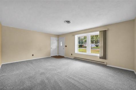 451 Greenwood Court Elyria OH 44035
