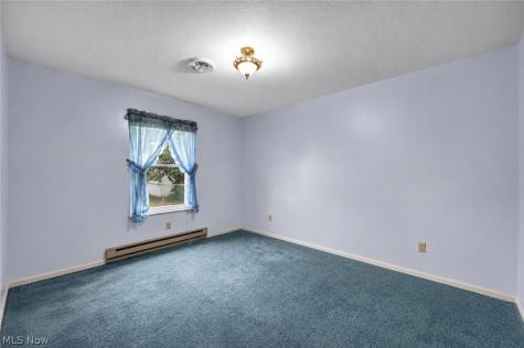 451 Greenwood Court Elyria OH 44035