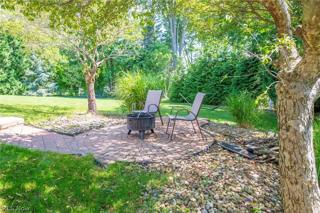 18211 Winchester Court Strongsville OH 44136