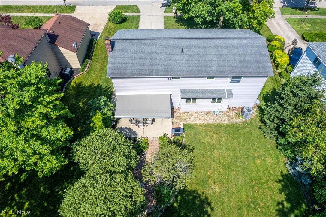 18211 Winchester Court Strongsville OH 44136