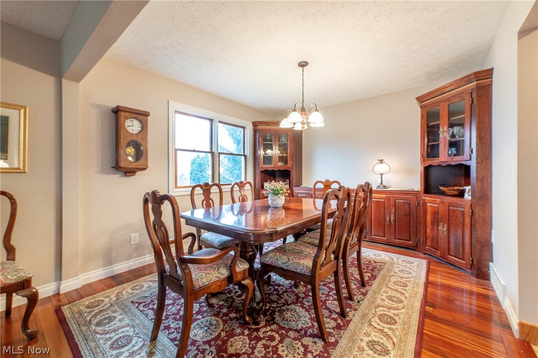 18211 Winchester Court Strongsville OH 44136