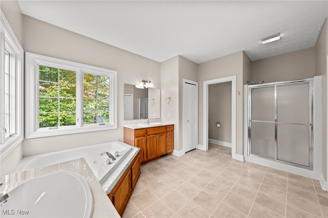 4467 Briarwood Drive Copley OH 44321