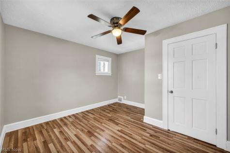 17913 Flamingo Avenue Cleveland OH 44135