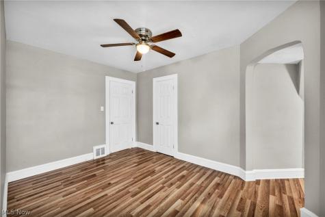 17913 Flamingo Avenue Cleveland OH 44135