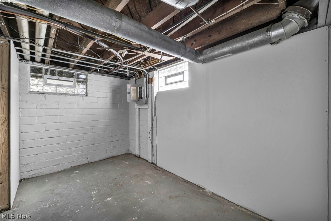 17913 Flamingo Avenue Cleveland OH 44135