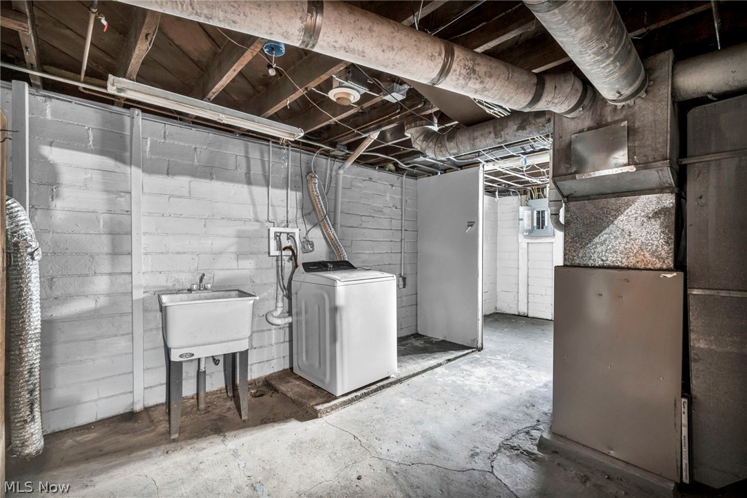 17913 Flamingo Avenue Cleveland OH 44135