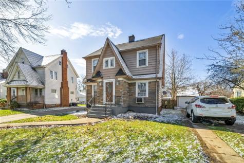 17913 Flamingo Avenue Cleveland OH 44135