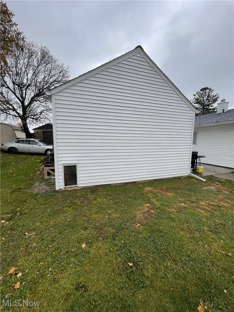 140 Crystal Court Bellevue OH 44811