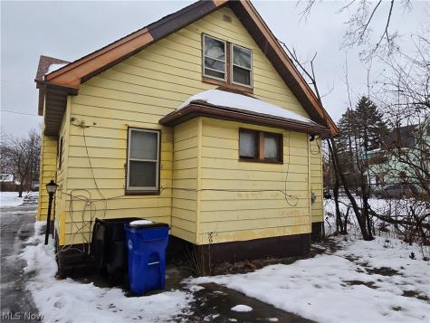 11210 Revere Avenue Cleveland OH 44105