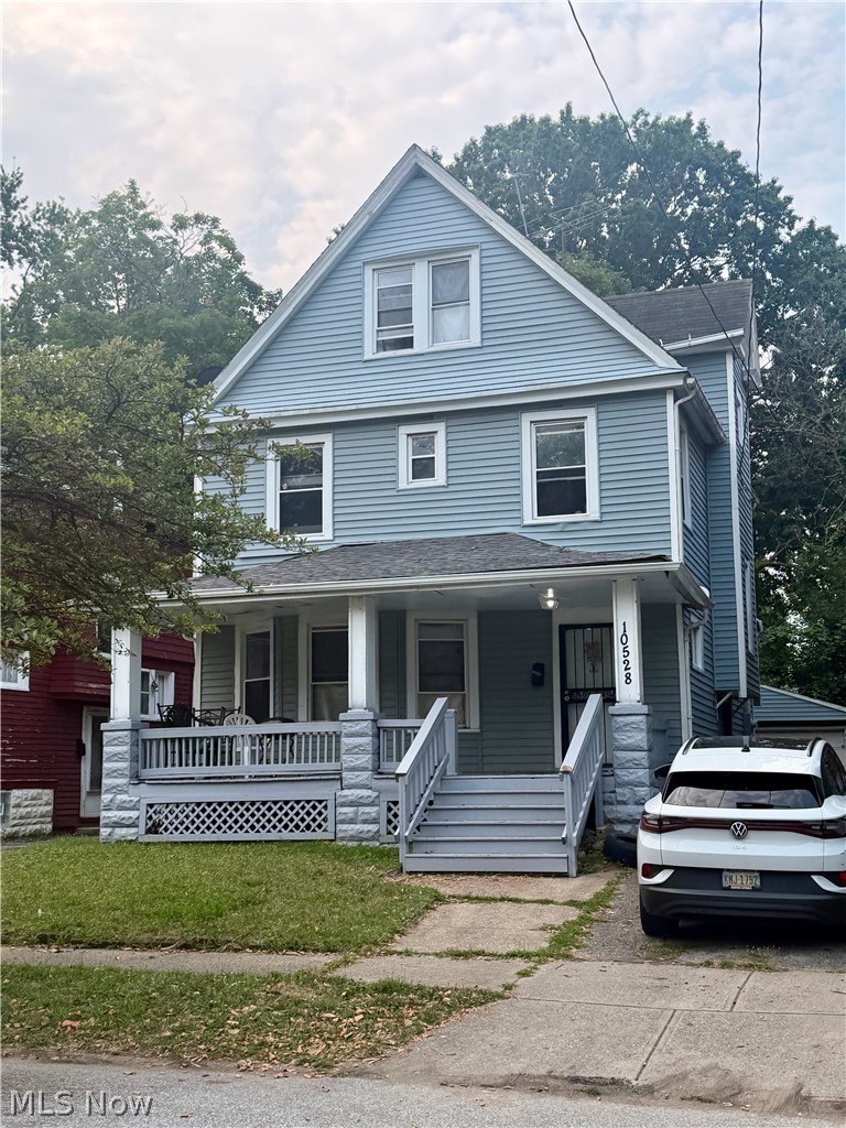 10528 Englewood Avenue Cleveland OH 44108