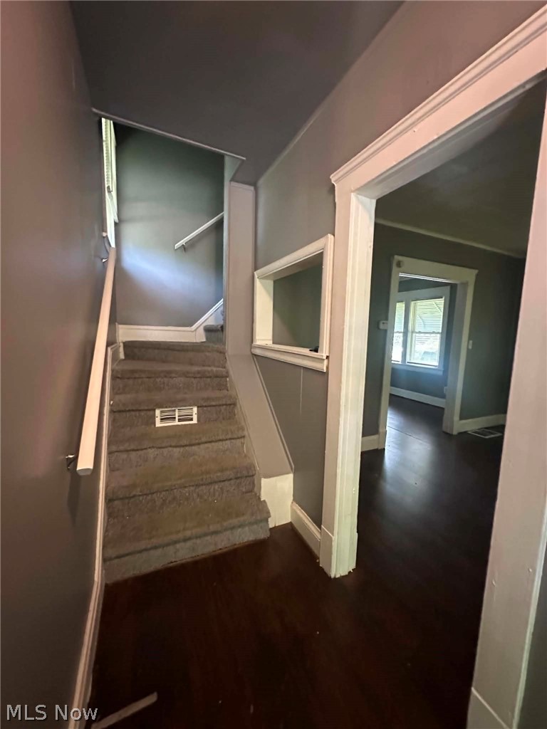4263 E 163 Street Cleveland OH 44128