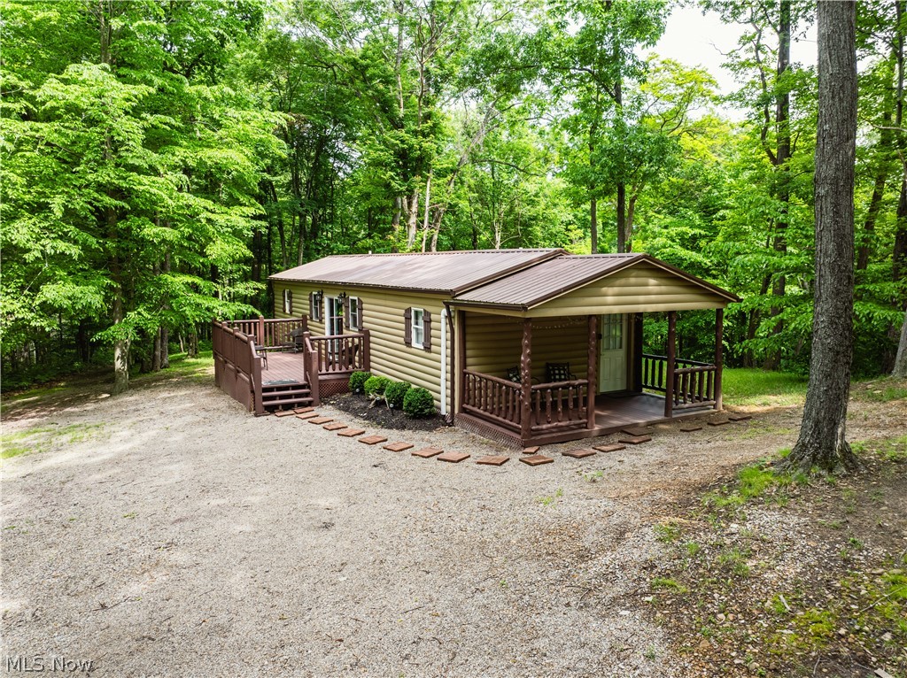 5674 Pleasant Valley Road Nashport OH 43830
