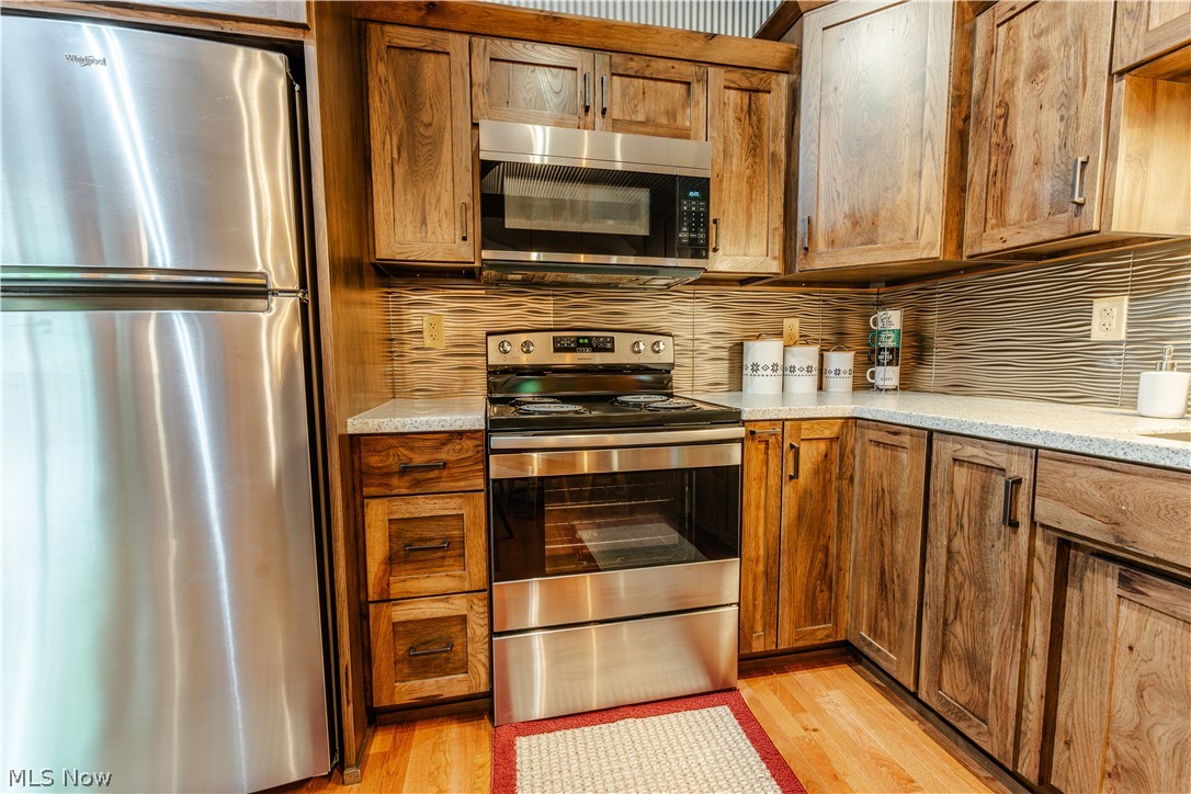 5674 Pleasant Valley Road Nashport OH 43830