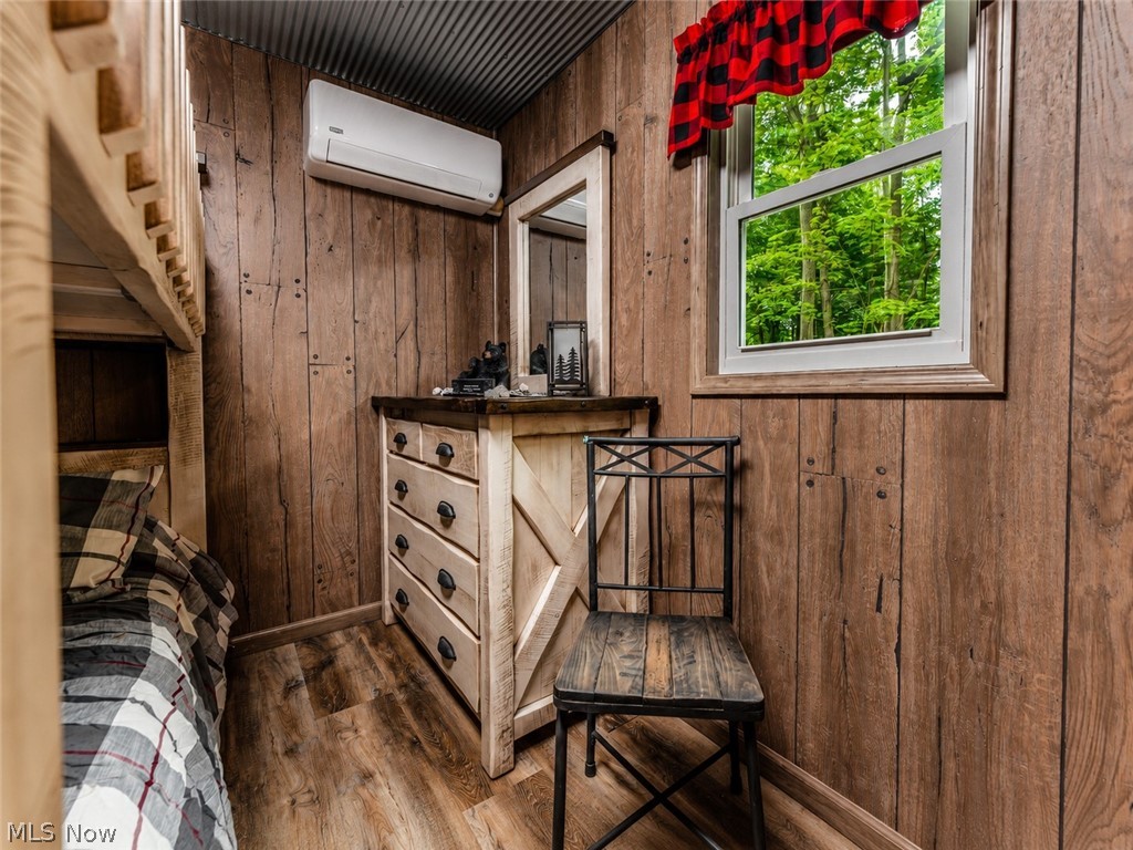 5674 Pleasant Valley Road Nashport OH 43830