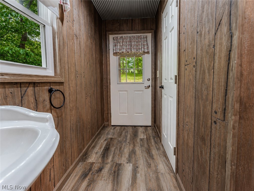 5674 Pleasant Valley Road Nashport OH 43830