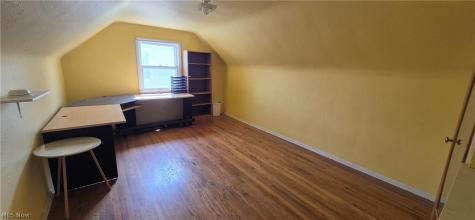 1112 Clearview Avenue Parma OH 44134