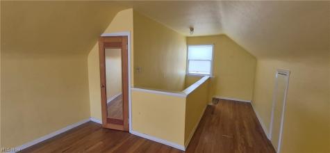 1112 Clearview Avenue Parma OH 44134
