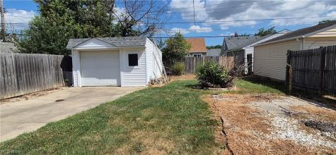 1112 Clearview Avenue Parma OH 44134