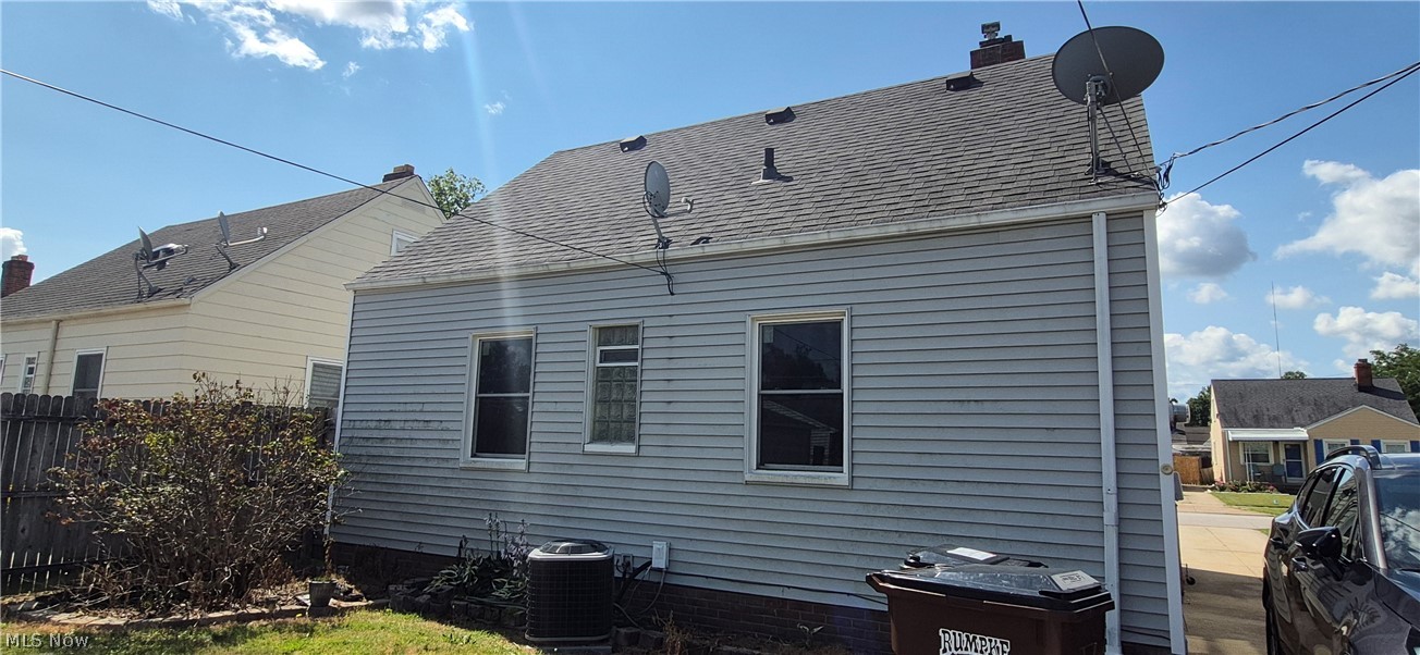 1112 Clearview Avenue Parma OH 44134