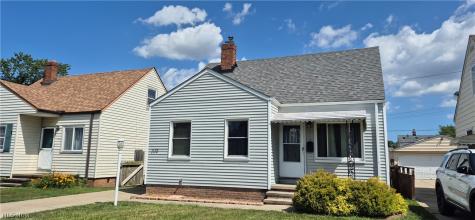 1112 Clearview Avenue Parma OH 44134