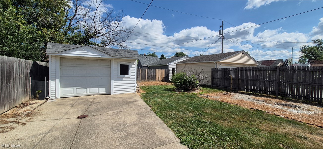 1112 Clearview Avenue Parma OH 44134
