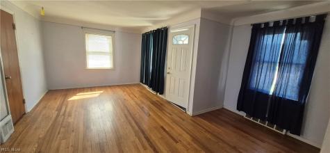 1112 Clearview Avenue Parma OH 44134