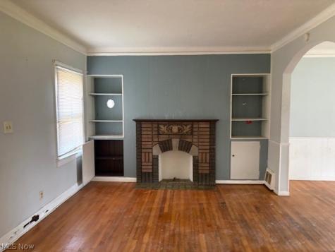 10305 S Highland Avenue Garfield Heights OH 44125