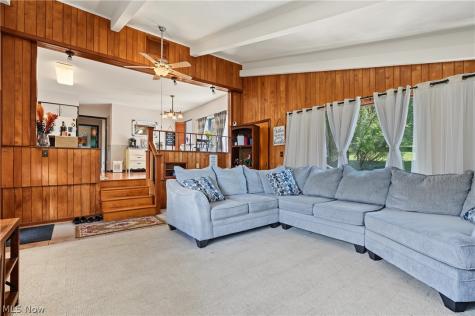 819 Sunset View Boulevard Tallmadge OH 44278