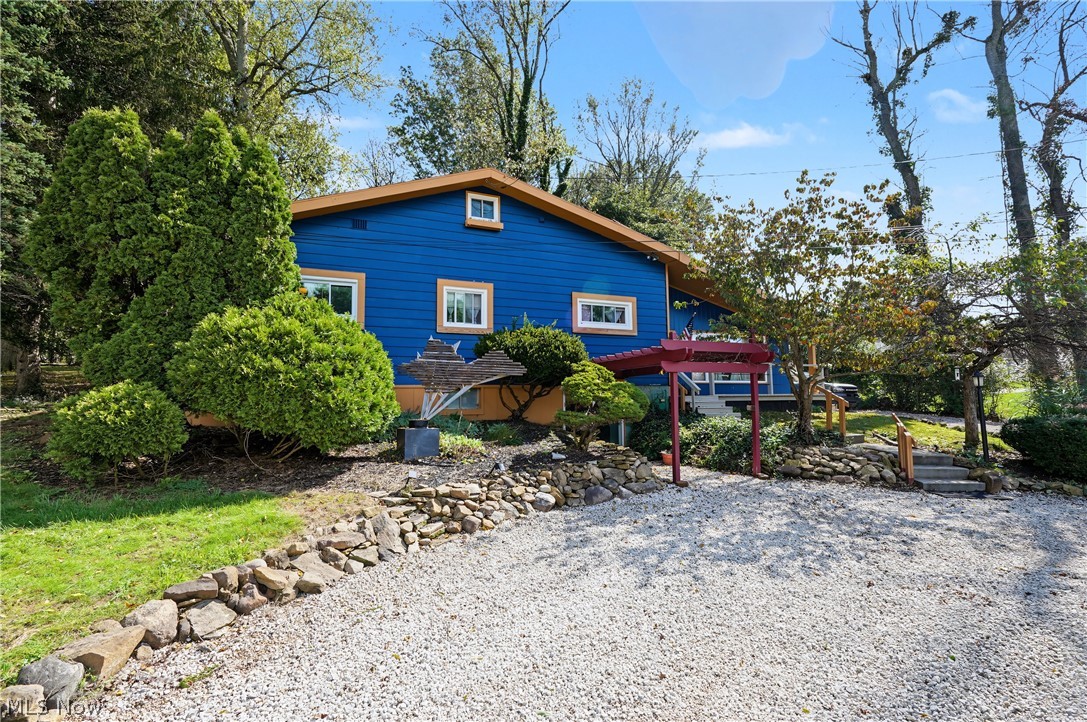 819 Sunset View Boulevard Tallmadge OH 44278